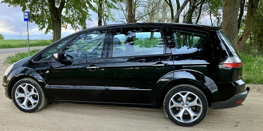 Ford S-Max cena 18900 przebieg: 291000, rok produkcji 2008 z Czarne małe 137